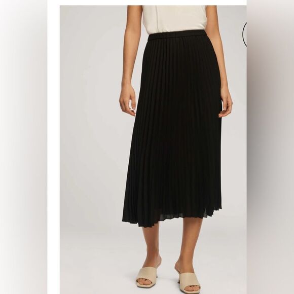 Anne Klein Black Pleated Skirt Small - Picture 1 of 10